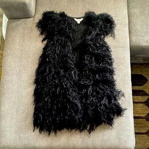 Black Fury/Feathery Vest